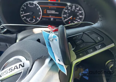 2020 Nissan Sentra Sv Xtronic Cvt z USA, uszkodzony, nr VIN 3N1AB8CV1LY220345